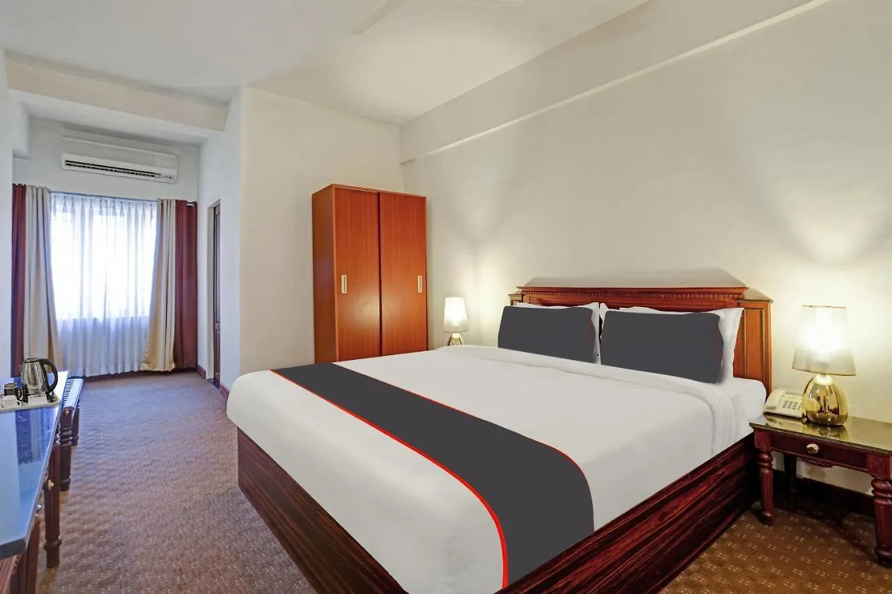 Collection O Narendra Regency Hotel Punalur