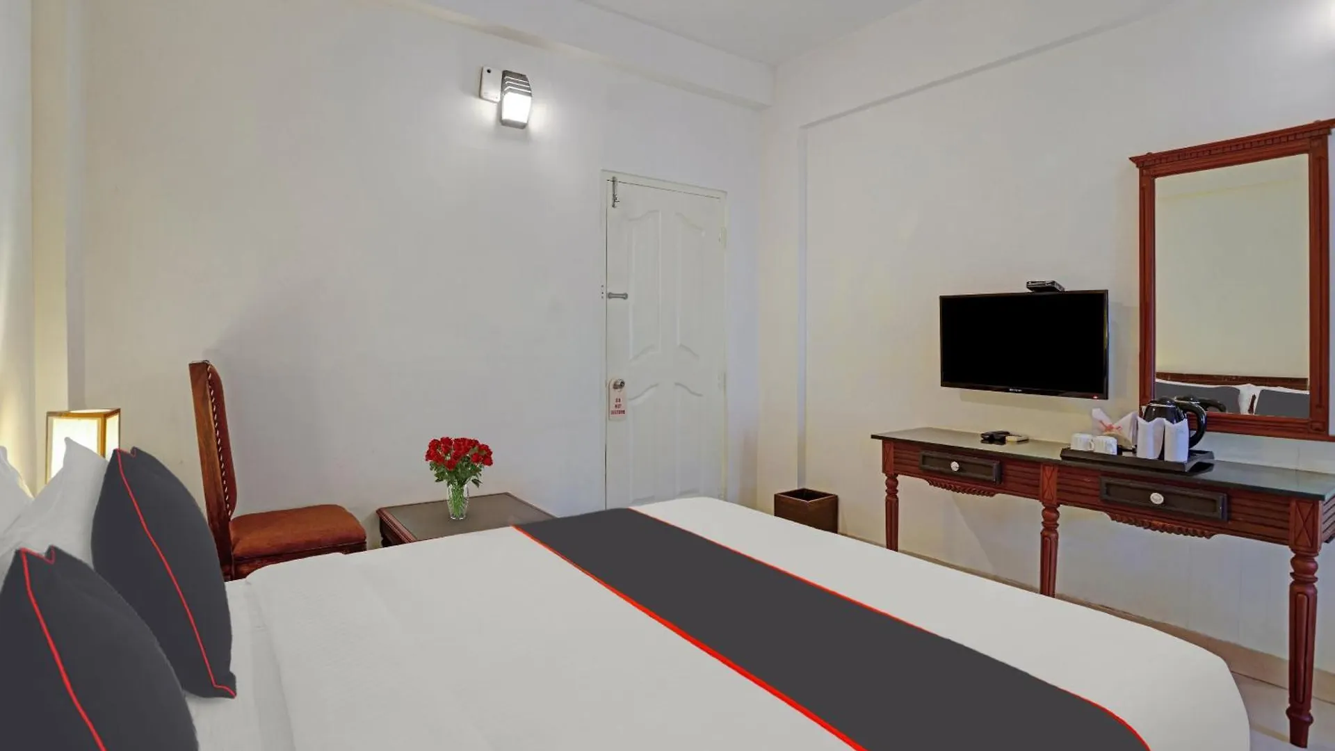 ****  Collection O Narendra Regency Hotel Punalur India